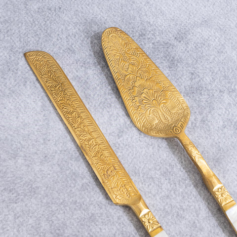 Brass & Mother of Pearl Cake Server Set – 2 Pieces front closeup