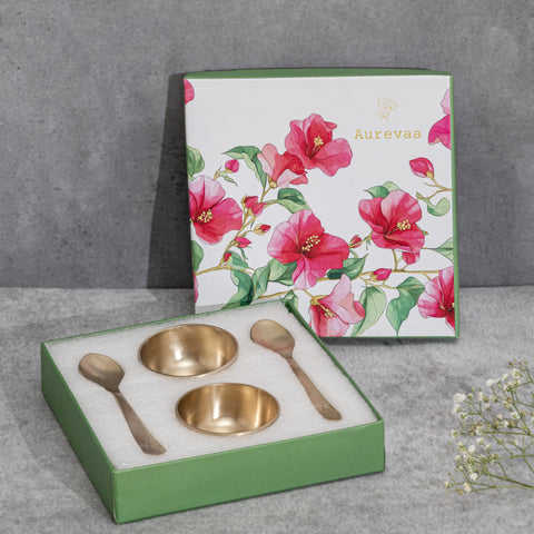 Kansa plain dessert bowls with matching engraved spoons - 4-piece set in a box