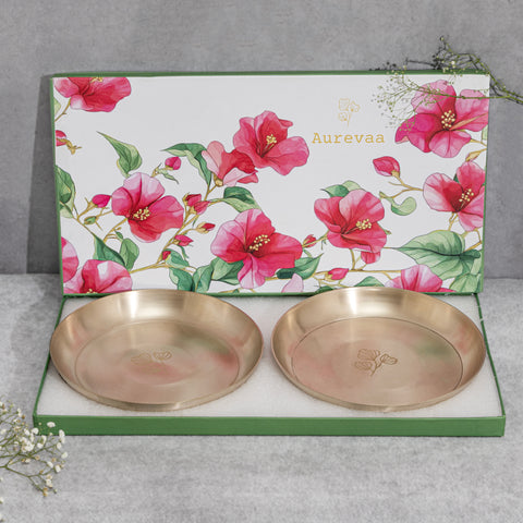 Kansa snack plate with floral motif with box